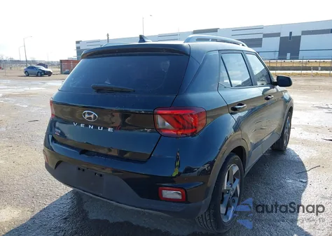 2021 Hyundai Venue Sel from USA, damaged, VIN KMHRC8A35MU120991